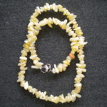 collier baroque jade jaune