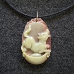 pendentif Chien pour la justice