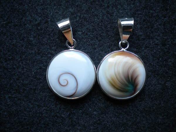 pendentif œil Ste Lucie rond