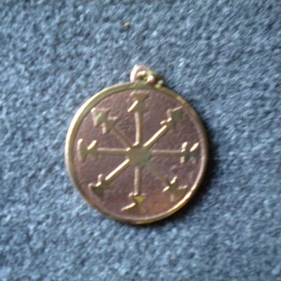 pendentif amulette pour la confiance
