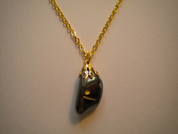 pendentif rune ISA contre la solitude