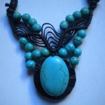 collier macramé et howlite turquoise