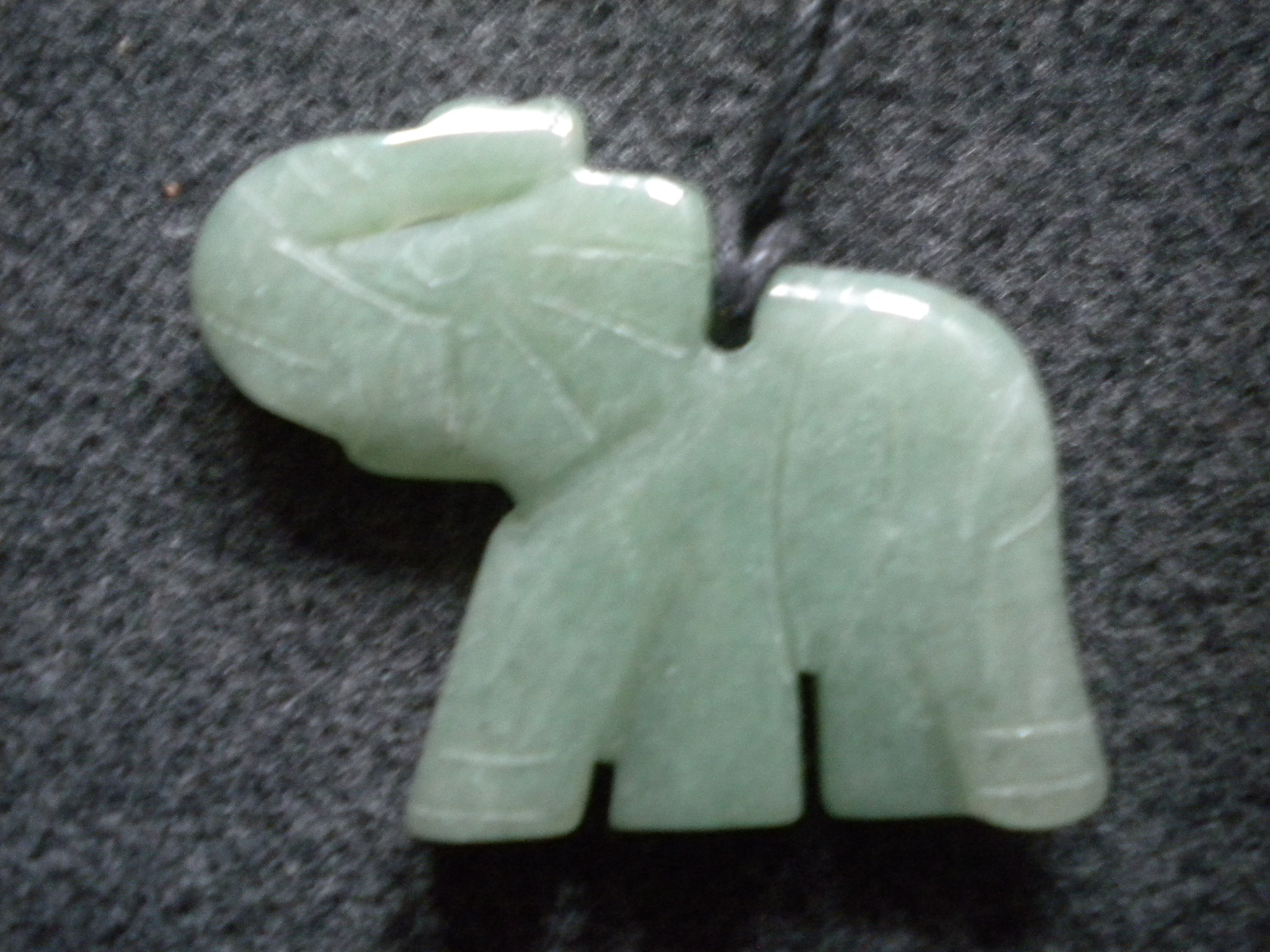 pendentif éléphant aventurine – Image 2