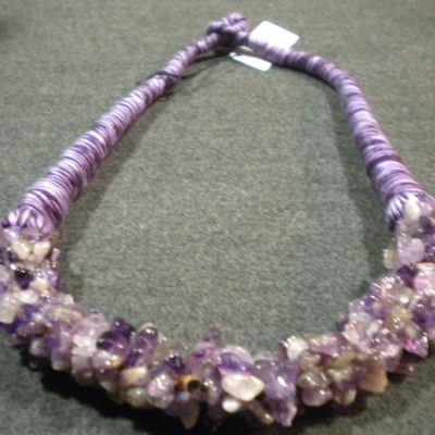 collier coton et améthyste