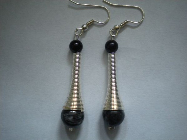 boucles d'oreilles cou de girafe et onyx noir