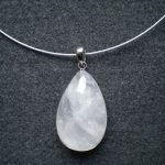 pendentif larme quartz rose