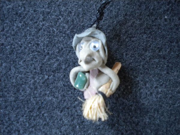 pendentif sorcière et aventurine