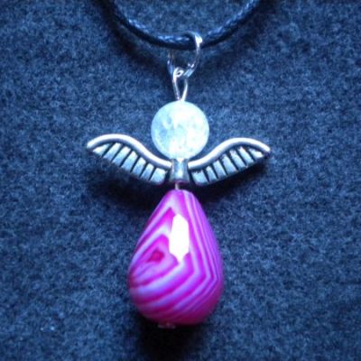 pendentif ange cristal et agate
