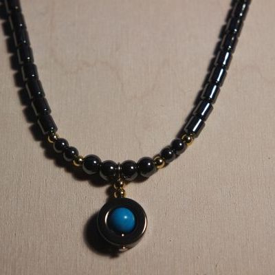 collier hématite et oeil de chat bleu