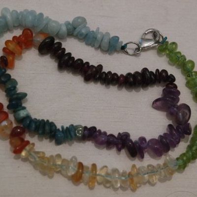collier perles baroques 7 chakras