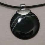 pendentif onyx noir rond