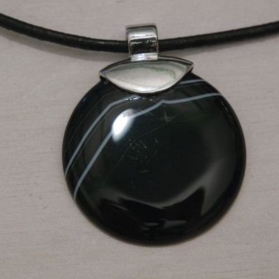 pendentif onyx noir rond