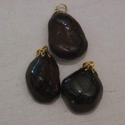 pendentif grenat