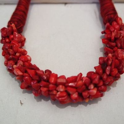 collier coton et corail