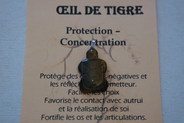 pendentif tortue œil de tigre