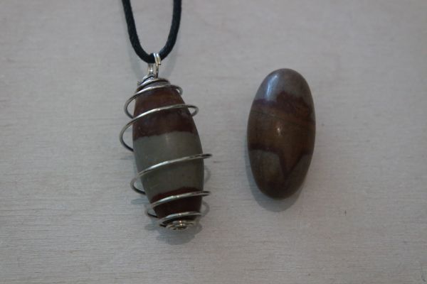 pendentif spirale shiva lingam