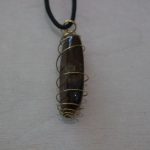 pendentif spirale agate brune