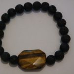 bracelet aromathérapie lave et œil de tigre