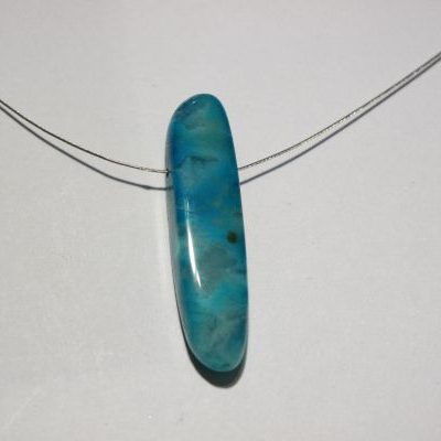 pendentif de sérénité agate bleue
