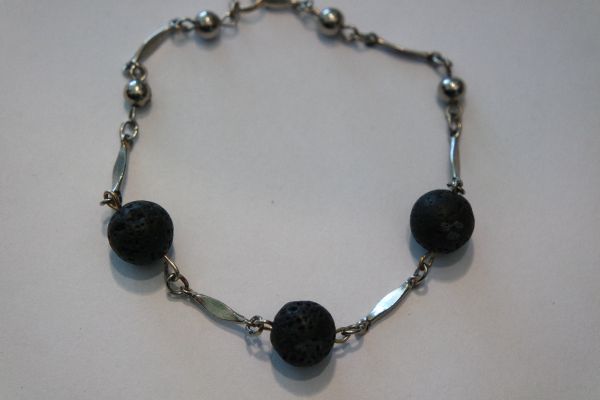 bracelet aromathérapie lave naturelle