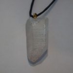 pendentif cristal de roche brut pointe