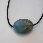 pendentif pierre percée agate bleue