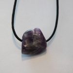 pendentif pierre percée améthyste sérénité
