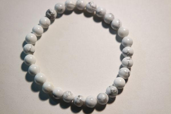 bracelet perles howlite